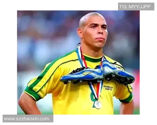 当前足坛最具影响力的顶级球星及其成就盘点 当前足坛最具影响力的顶级球星及其成就盘点